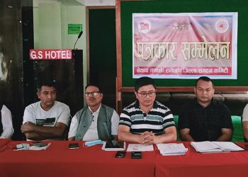 एमालेमा समानान्तर भन्ने शब्दावलीनै छैन– अध्यक्ष श्रेष्ठ