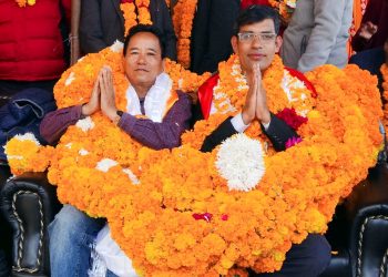 गठबन्धनका उमेद्वारहरुलाई १ सय २२ किलो मालाले स्वागत