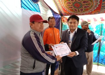 मन्थली अस्पतालले मनायो आफनो बार्षिकउत्सब