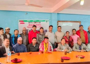 उद्योग बाणिज्य महासंघका अध्यक्ष थापा काँग्रेसमा प्रवेश