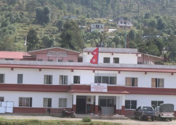 खिम्ती–फर्पु–बेताली सडक खण्डमा ८ टन भन्दा माथिका लोड गाडी सञ्चालनमा रोक