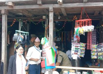 मन्थली नगरपालिकाको बजार अनुगमनमा ब्यवसायी उत्साहित ,एकै दिनमा १ लाख राजस्वा असुली 