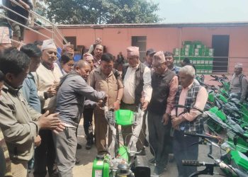 रामेछापका जुनार कृषकहरुलाई कृषि यन्त्र बितरण