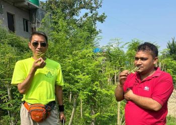 मरिंगा (सैजन)को प्रचार प्रसार गर्दै हिड्ने टोली मन्थलीमा