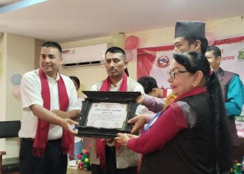 मन्थली नगर पूर्ण खोप सुनिश्चितता दीगोपाना पालिका घोषणा